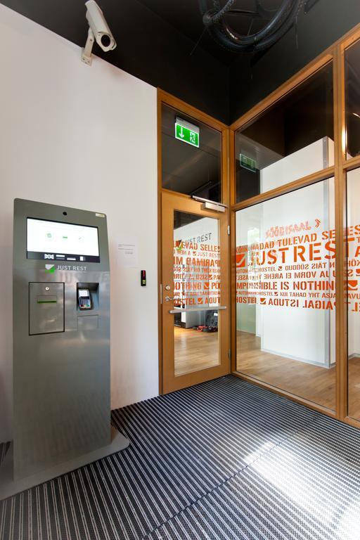 Just Rest Automatic Hostel فيلياندي المظهر الخارجي الصورة
